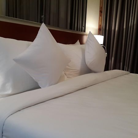 Coventina Lake Suites 다카 외부 사진